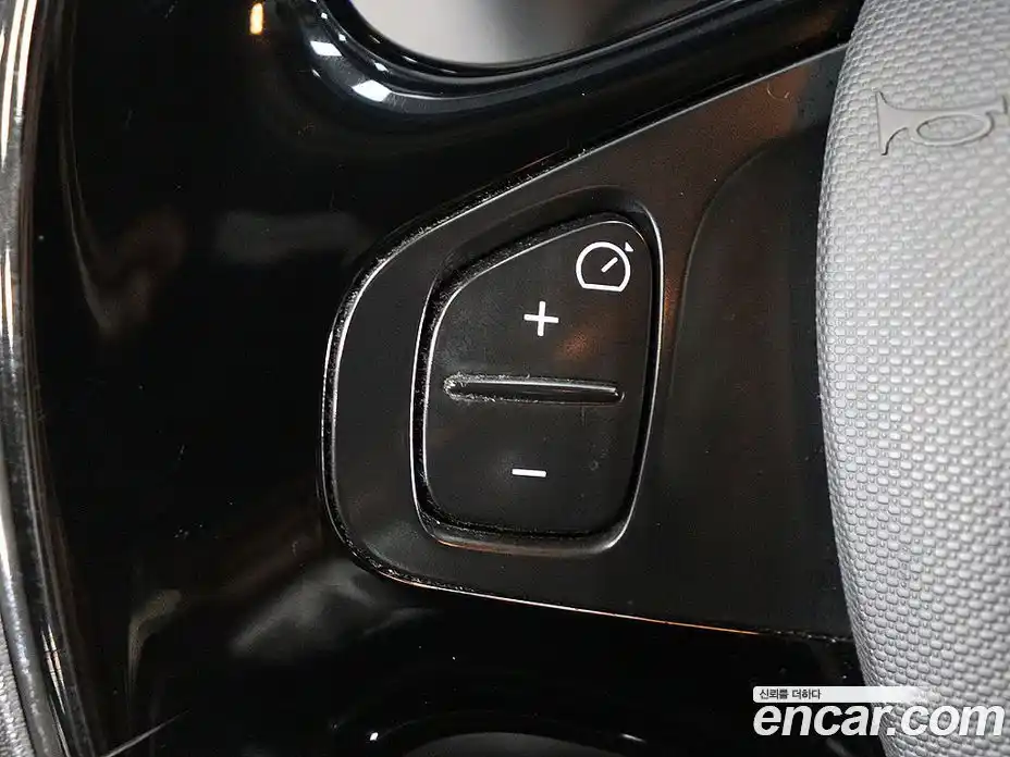 Renault QM3 2015 1.5 Автомат в Москве № 524596, фото 12