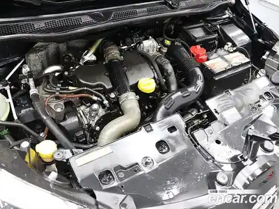 Renault QM3 2015 1.5 Автомат в Москве № 524596, миниатюра 6