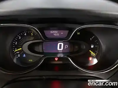 Renault QM3 2015 1.5 Автомат в Москве № 524596, миниатюра 8