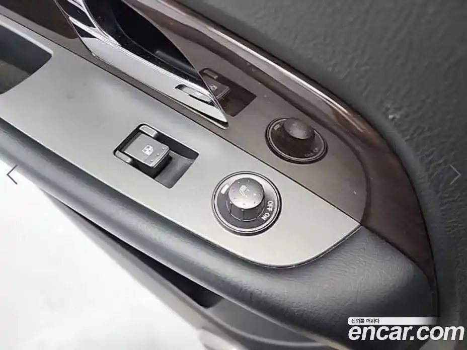 SsangYong Rexton 2012 2.0 Автомат в Москве № 526371, фото 14