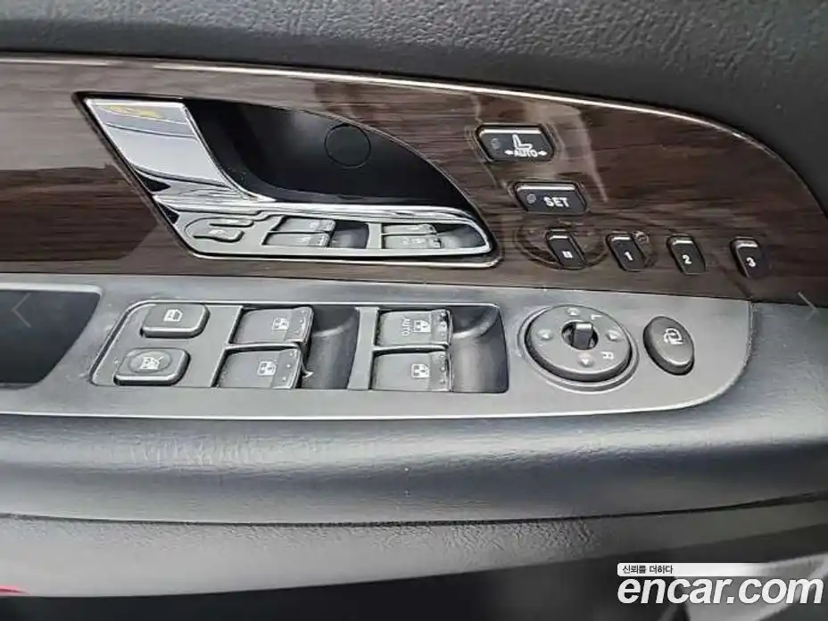 SsangYong Rexton 2012 2.0 Автомат в Москве № 526371, фото 17