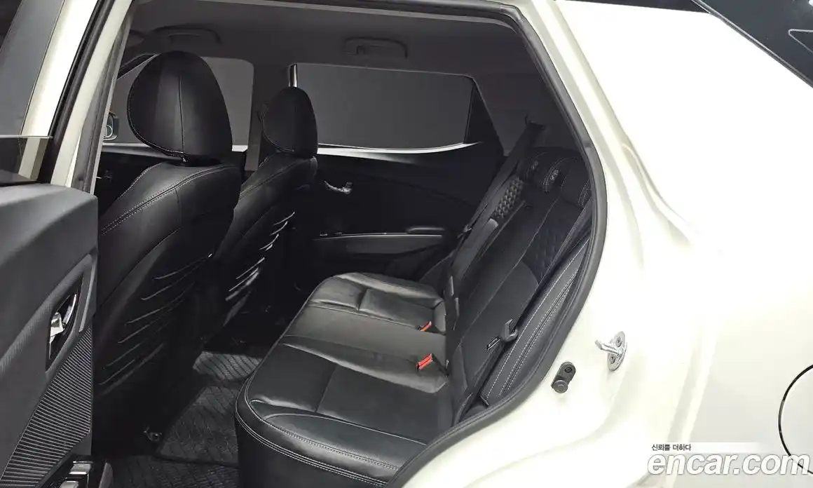 SsangYong TIBOLI 2019 1.6 Автомат в Москве № 526786, фото 12