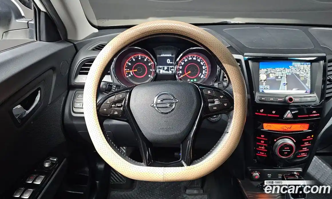 SsangYong TIBOLI 2019 1.6 Автомат в Москве № 526786, фото 13