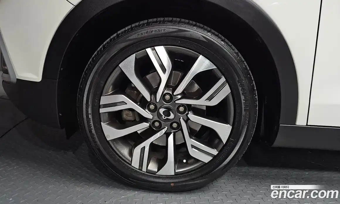 SsangYong TIBOLI 2019 1.6 Автомат в Москве № 526786, фото 5