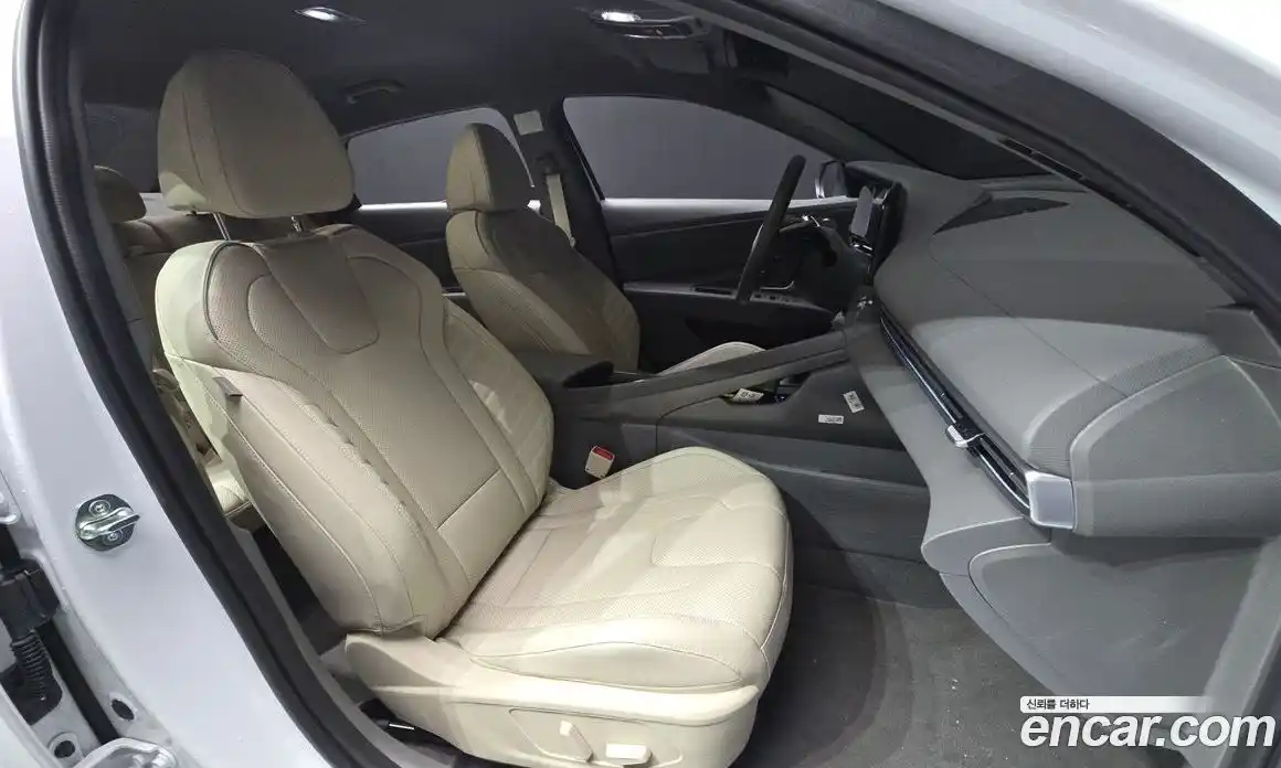 Hyundai Avante 2025 1.6 Автомат в Москве № 529398, фото 11