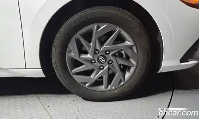 Hyundai Avante 2025 1.6 Автомат в Москве № 529398, миниатюра 5