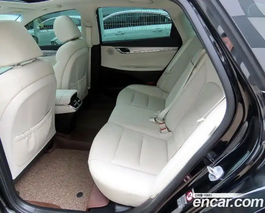 Hyundai Grandeur 2023 2.5 Автомат в Москве № 529980, фото 11