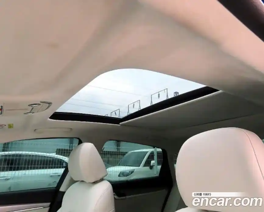 Hyundai Grandeur 2023 2.5 Автомат в Москве № 529980, фото 20