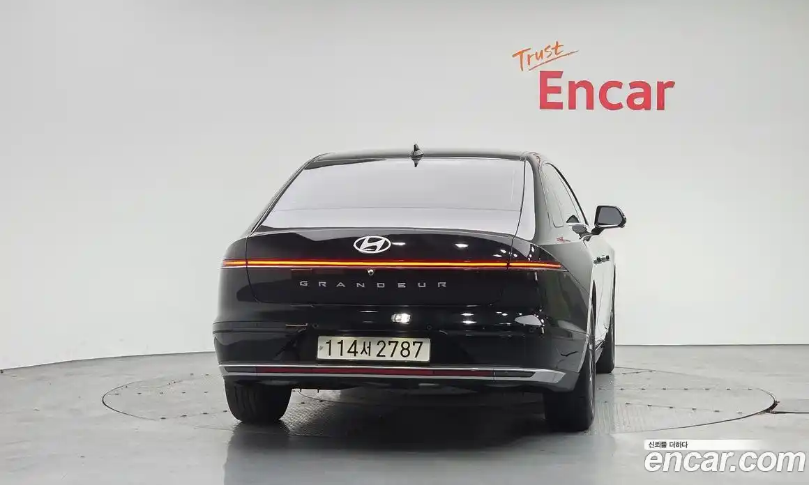 Hyundai Grandeur 2025 2.5 Автомат в Москве № 530378, фото 4