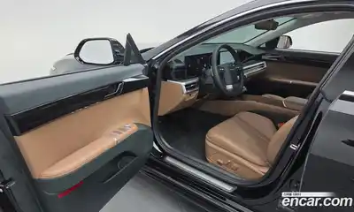 Hyundai Grandeur 2025 2.5 Автомат в Москве № 530378, миниатюра 10