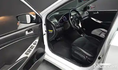 Hyundai Accent 2017 1.6 Автомат в Москве № 531239, миниатюра 11