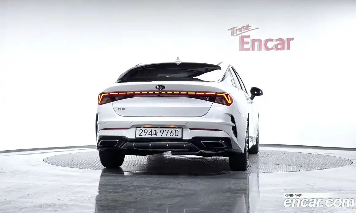 Kia K5 2020 2.0 Автомат в Москве № 532349, фото 3