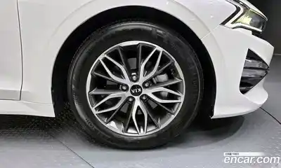 Kia K5 2020 2.0 Автомат в Москве № 532349, миниатюра 4