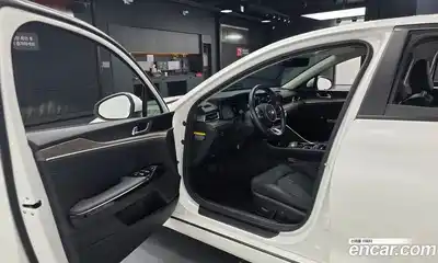 Kia K5 2020 2.0 Автомат в Москве № 532349, миниатюра 10