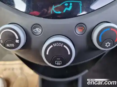 Chevrolet Spark 2012 1.0 Автомат в Москве № 533092, миниатюра 12