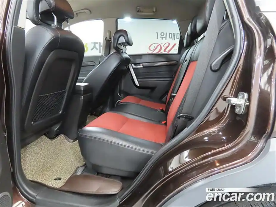 Chevrolet Captiva 2014 2.0 Автомат в Москве № 533138, фото 11