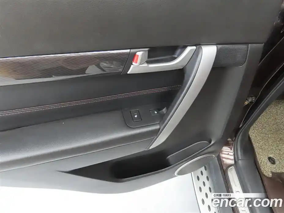 Chevrolet Captiva 2014 2.0 Автомат в Москве № 533138, фото 13