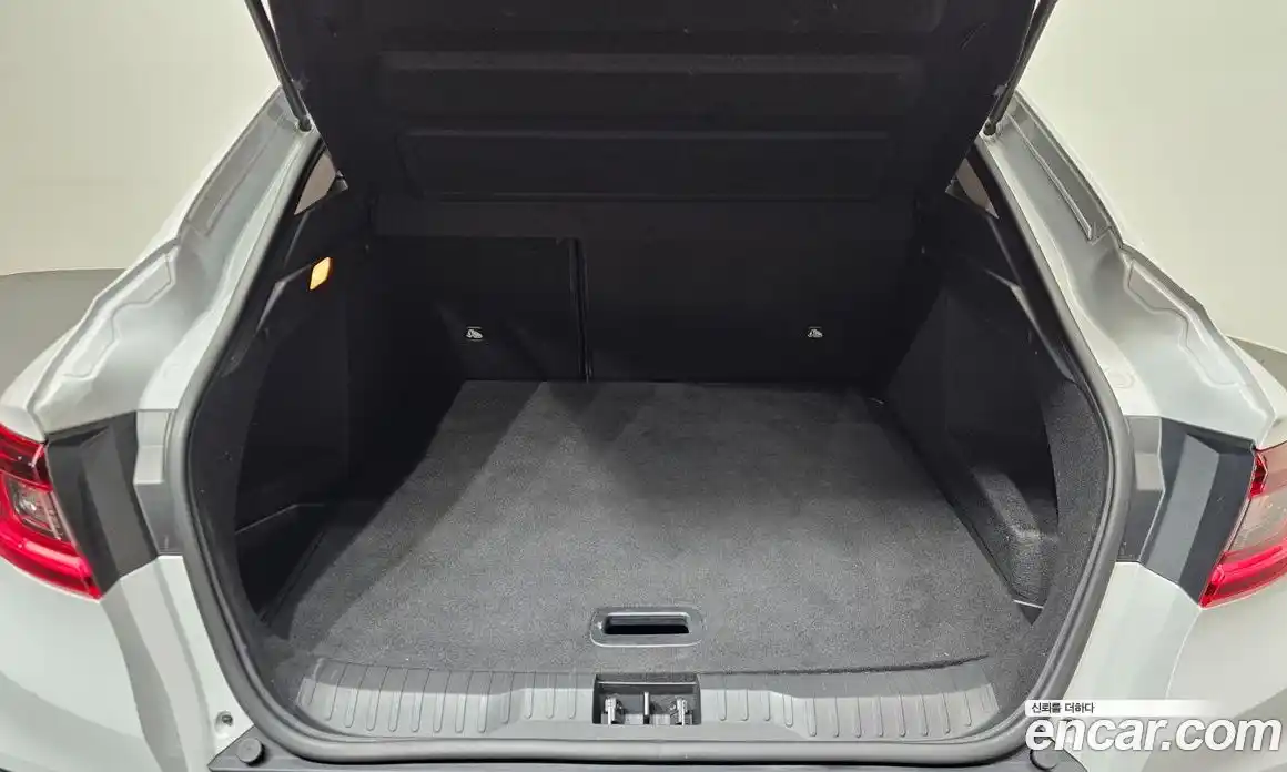 Renault XM3 2020 1.3 Автомат в Москве № 533457, фото 20