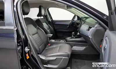 Renault XM3 2023 1.3 Автомат в Москве № 533512, миниатюра 10