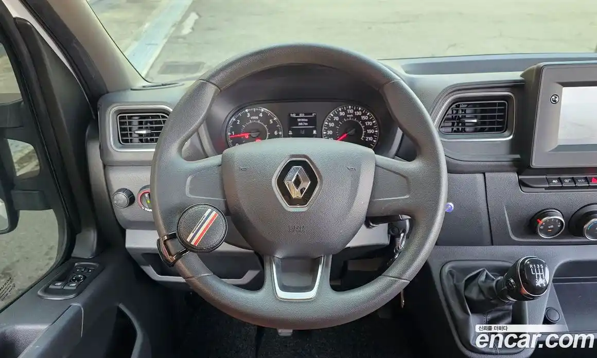 Renault Master 2021 2.3 Механическая в Москве № 533618, фото 13