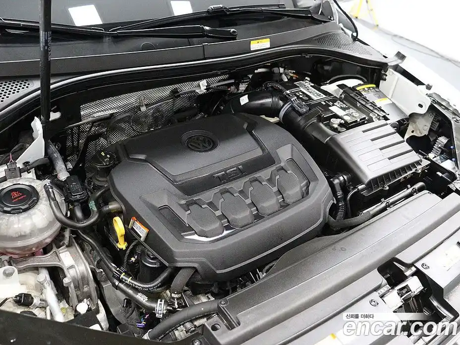 Volkswagen Tiguan 2023 2.0 Автомат в Москве № 533976, фото 19