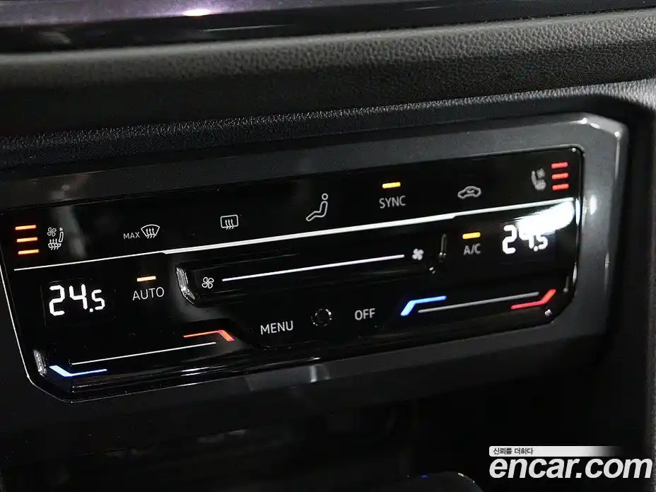 Volkswagen Tiguan 2023 2.0 Автомат в Москве № 533976, фото 9