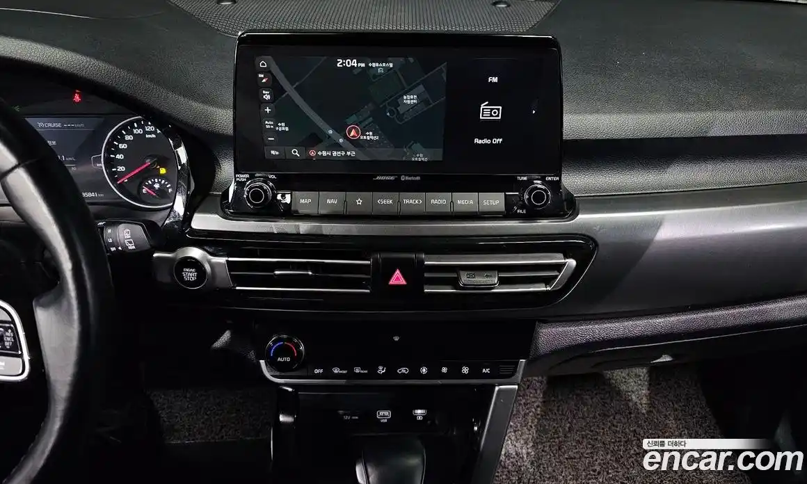 Kia Seltos 2023 1.6 Автомат в Москве № 534892, фото 14