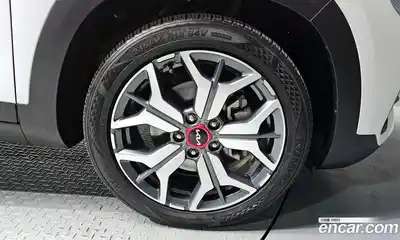 Kia Seltos 2023 1.6 Автомат в Москве № 534892, миниатюра 5