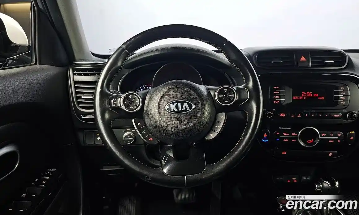Kia Soul 2016 1.6 Автомат в Москве № 535021, фото 13