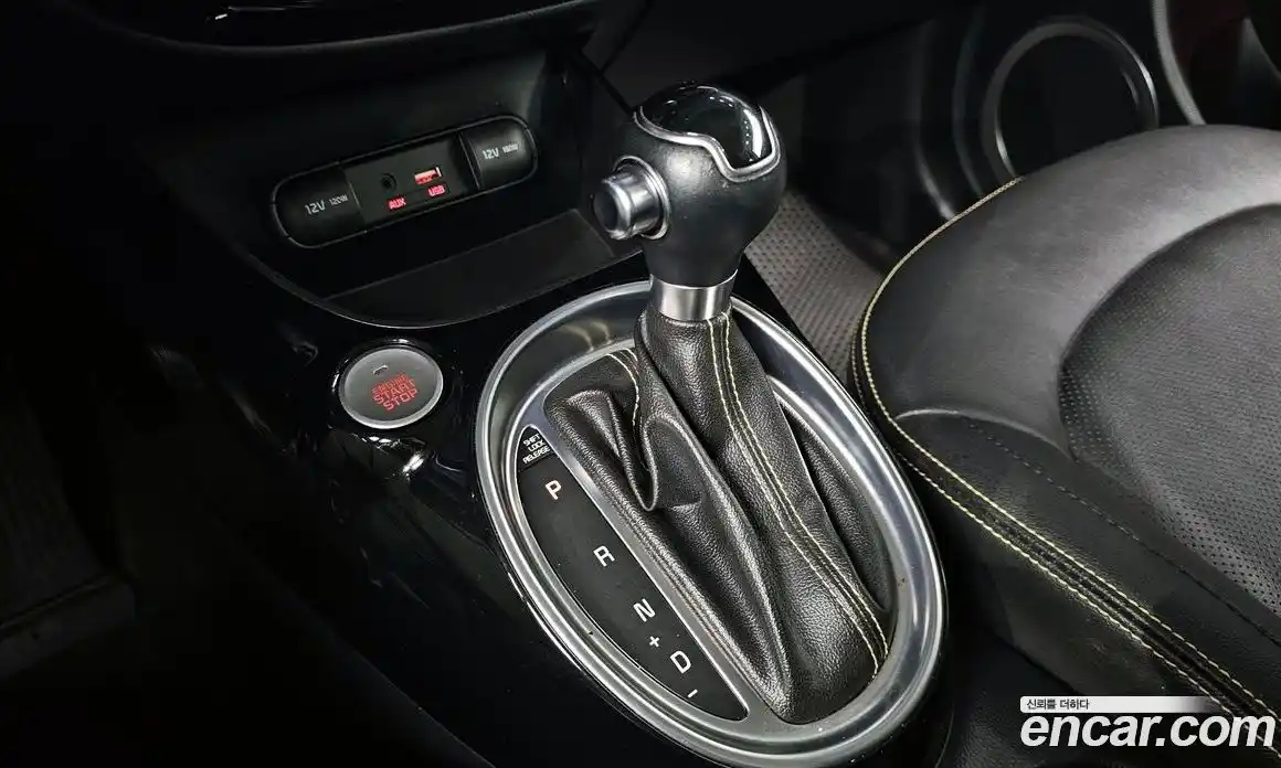 Kia Soul 2016 1.6 Автомат в Москве № 535021, фото 9