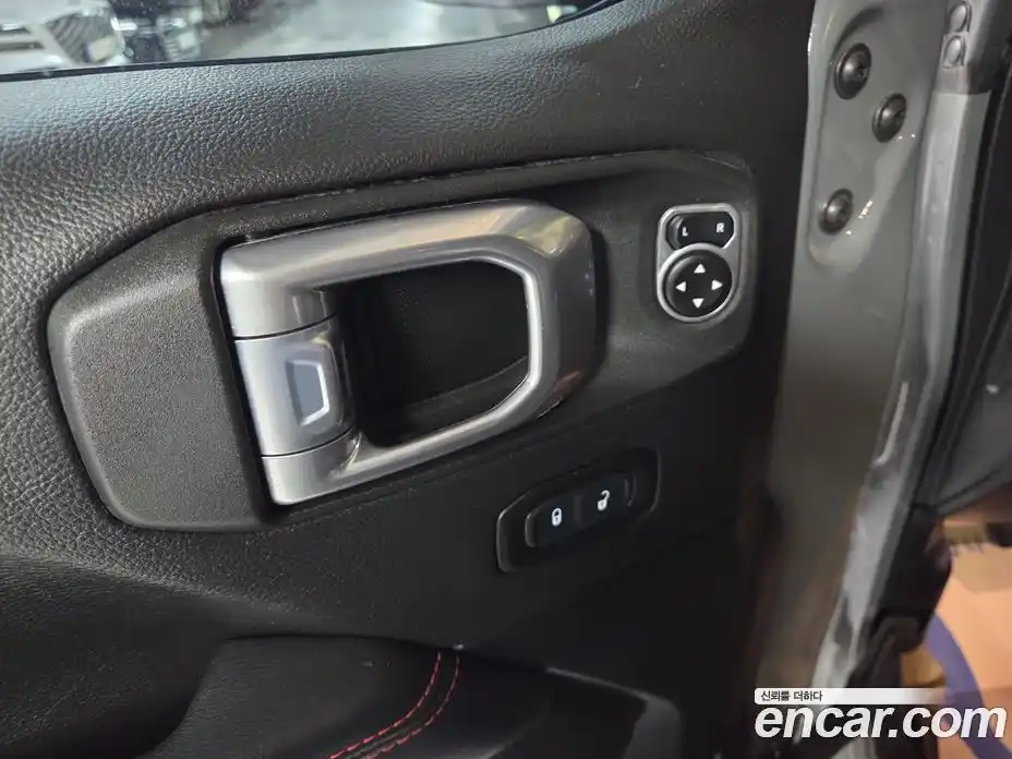 Jeep Wrangler 2022 2.0 Автомат в Москве № 535326, фото 11