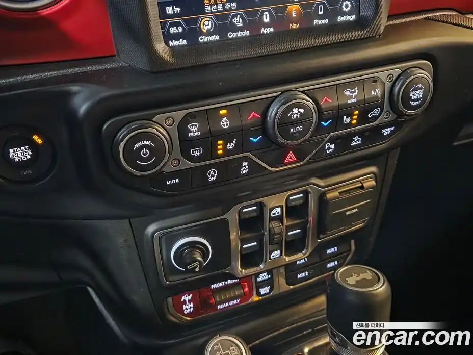 Jeep Wrangler 2022 2.0 Автомат в Москве № 535326, фото 16