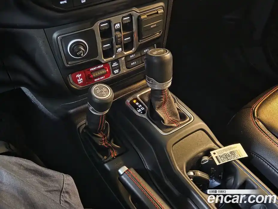 Jeep Wrangler 2022 2.0 Автомат в Москве № 535326, фото 17