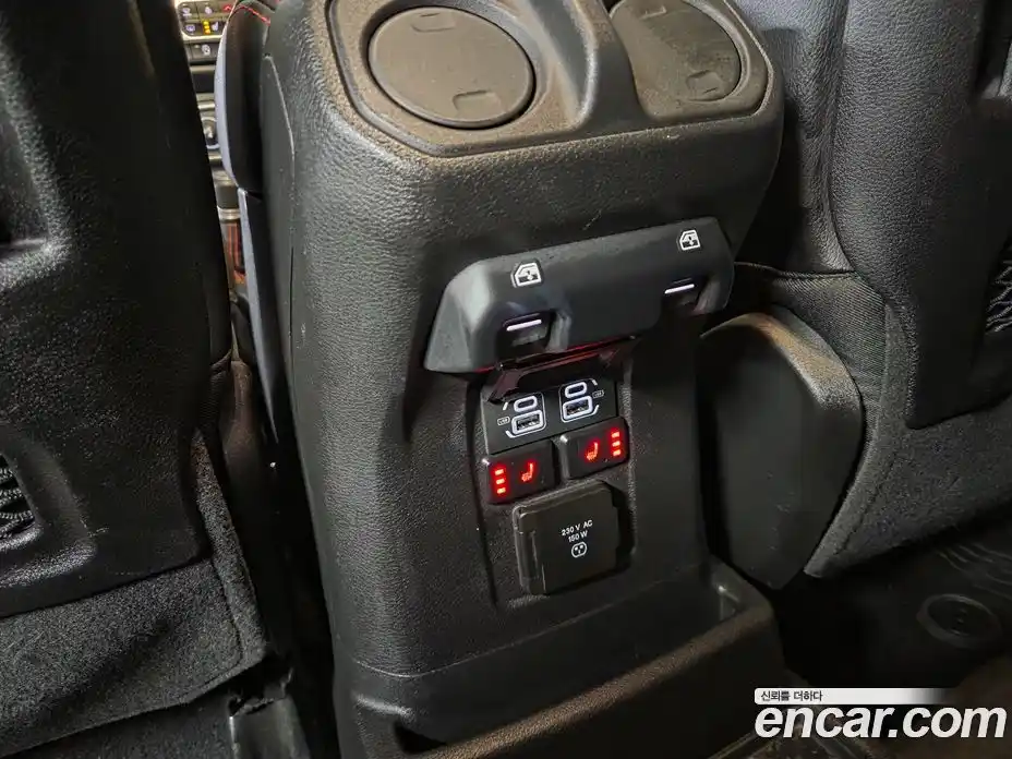 Jeep Wrangler 2022 2.0 Автомат в Москве № 535326, фото 19