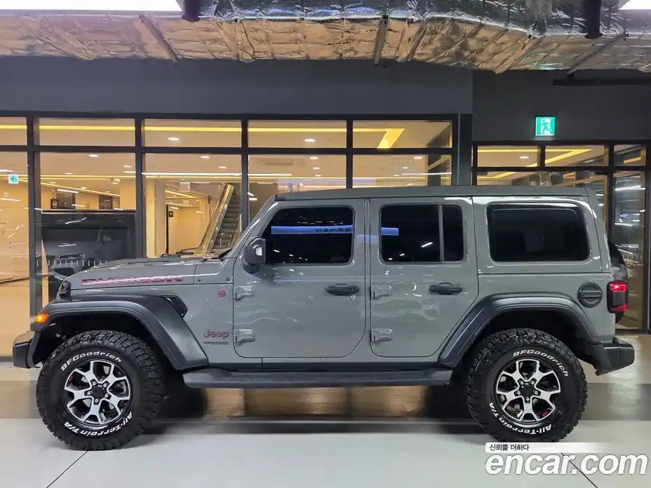 Jeep Wrangler 2022 2.0 Автомат в Москве № 535326, фото 3
