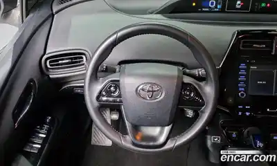 Toyota Prius 2019 1.8 Автомат в Москве № 536341, миниатюра 12