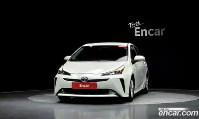 Toyota Prius 2019 1.8 Автомат в Москве № 536341, миниатюра 2
