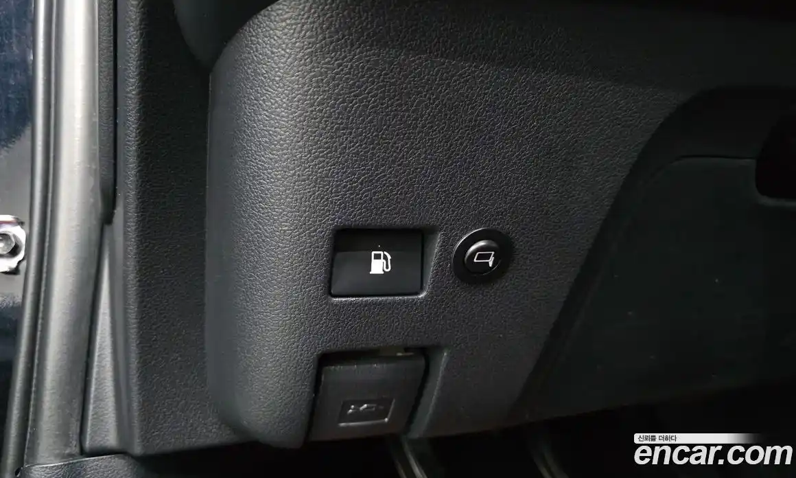 Toyota Prius 2019 1.8 Автомат в Москве № 536502, фото 16