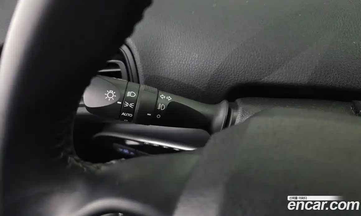 Toyota Prius 2019 1.8 Автомат в Москве № 536502, фото 17