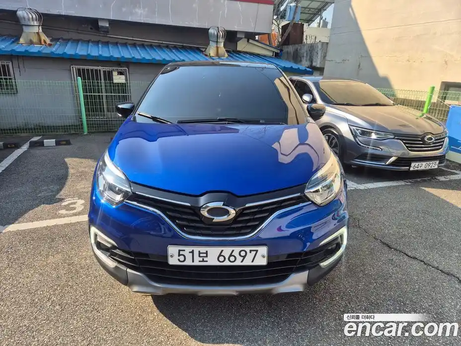 Renault QM3 2018 1.5 Автомат в Москве № 536890, фото 1