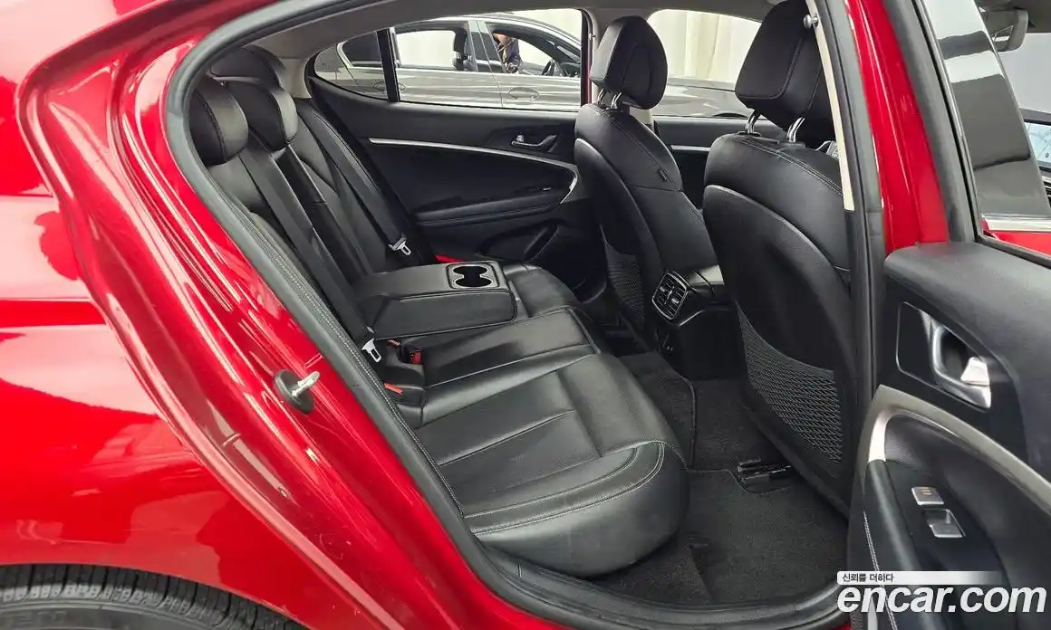 Genesis G70 2022 2.0 Автомат в Москве № 537279, фото 12