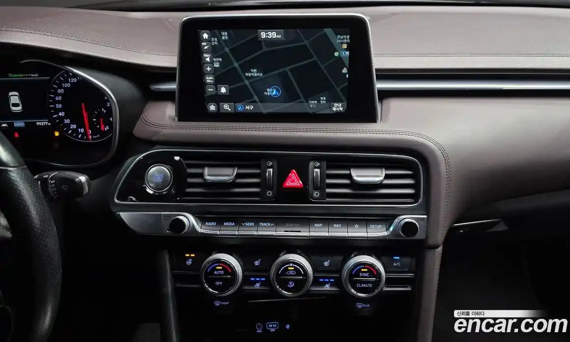 Genesis G70 2018 2.0 Автомат в Москве № 537281, фото 14