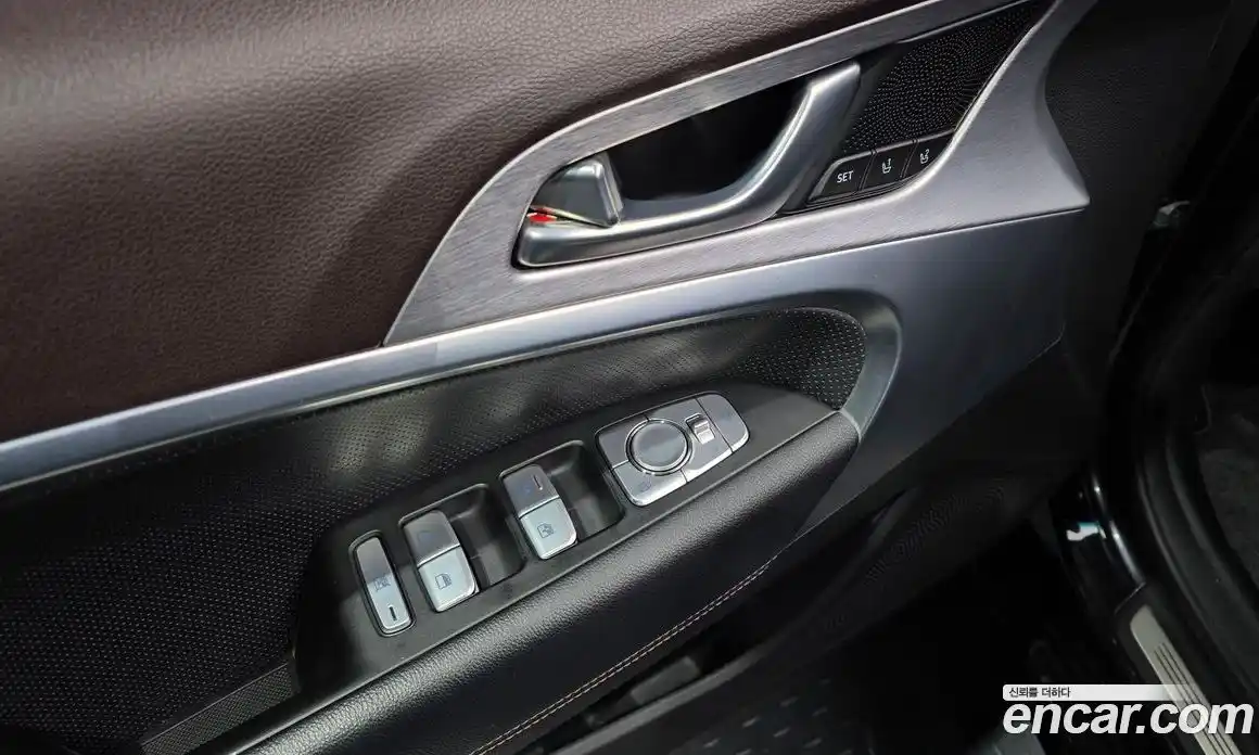 Genesis G70 2018 2.0 Автомат в Москве № 537281, фото 19