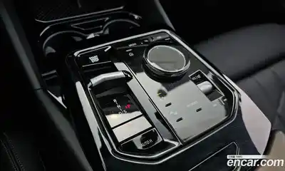 BMW 5-Series 2024 2.0 Автомат в Москве № 537975, миниатюра 9