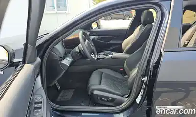 BMW 5-Series 2024 2.0 Автомат в Москве № 537975, миниатюра 10