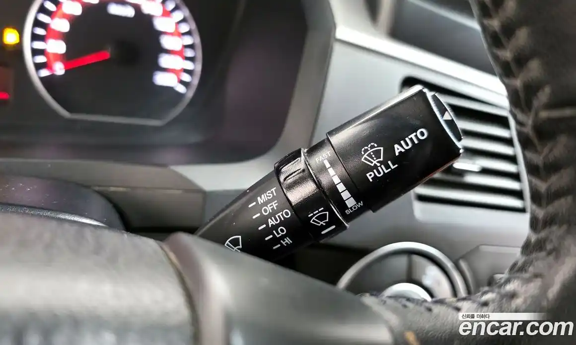 SsangYong Korando 2014 2.0 Механическая в Москве № 539198, фото 14