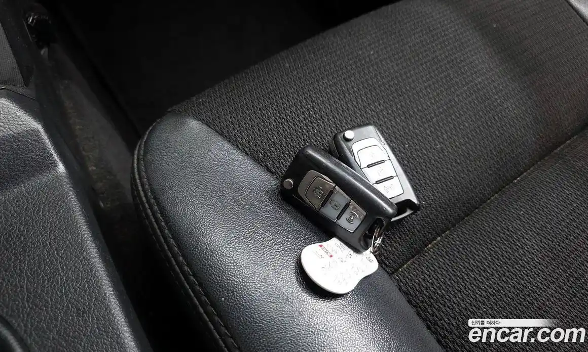 SsangYong Korando 2014 2.0 Механическая в Москве № 539198, фото 19