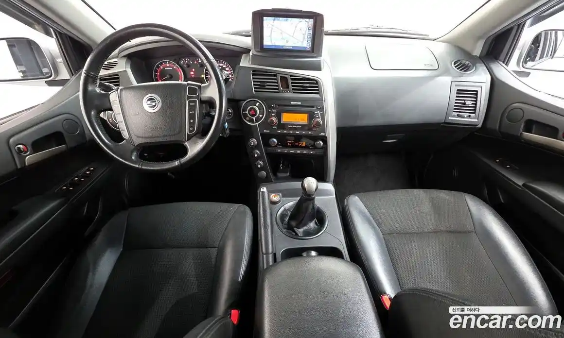 SsangYong Korando 2014 2.0 Механическая в Москве № 539198, фото 7