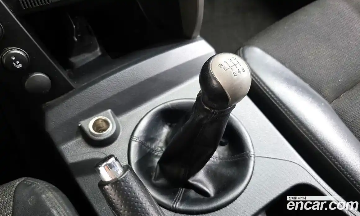 SsangYong Korando 2014 2.0 Механическая в Москве № 539198, фото 9