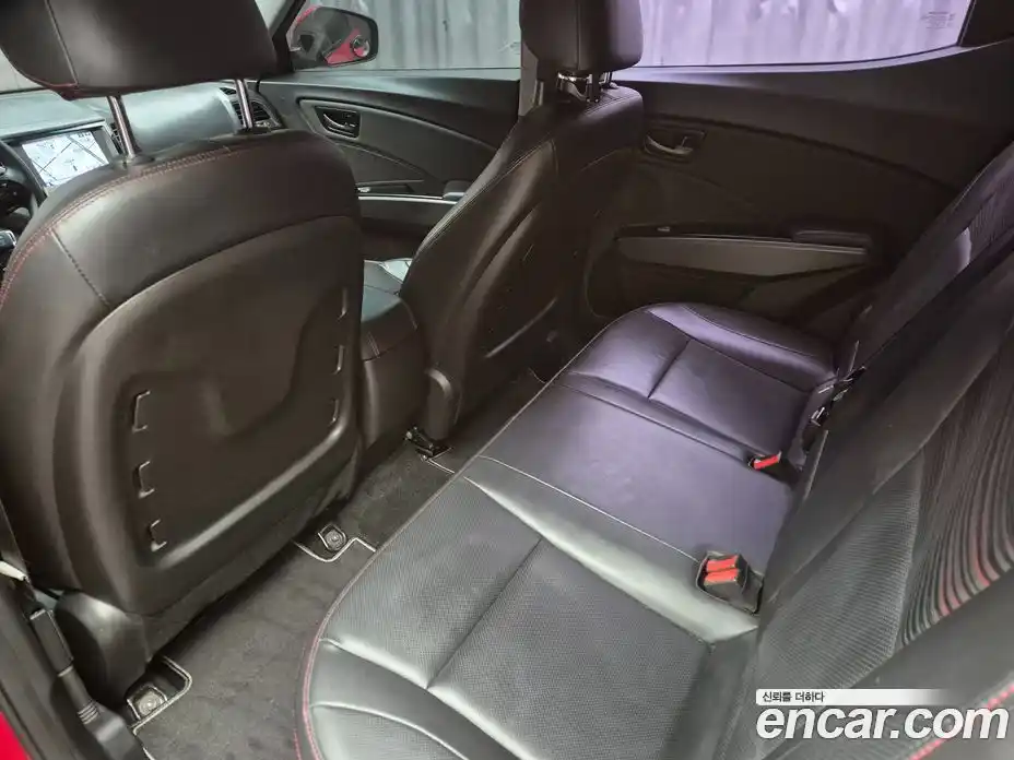 SsangYong TIBOLI 2018 1.6 Автомат в Москве № 539632, фото 14